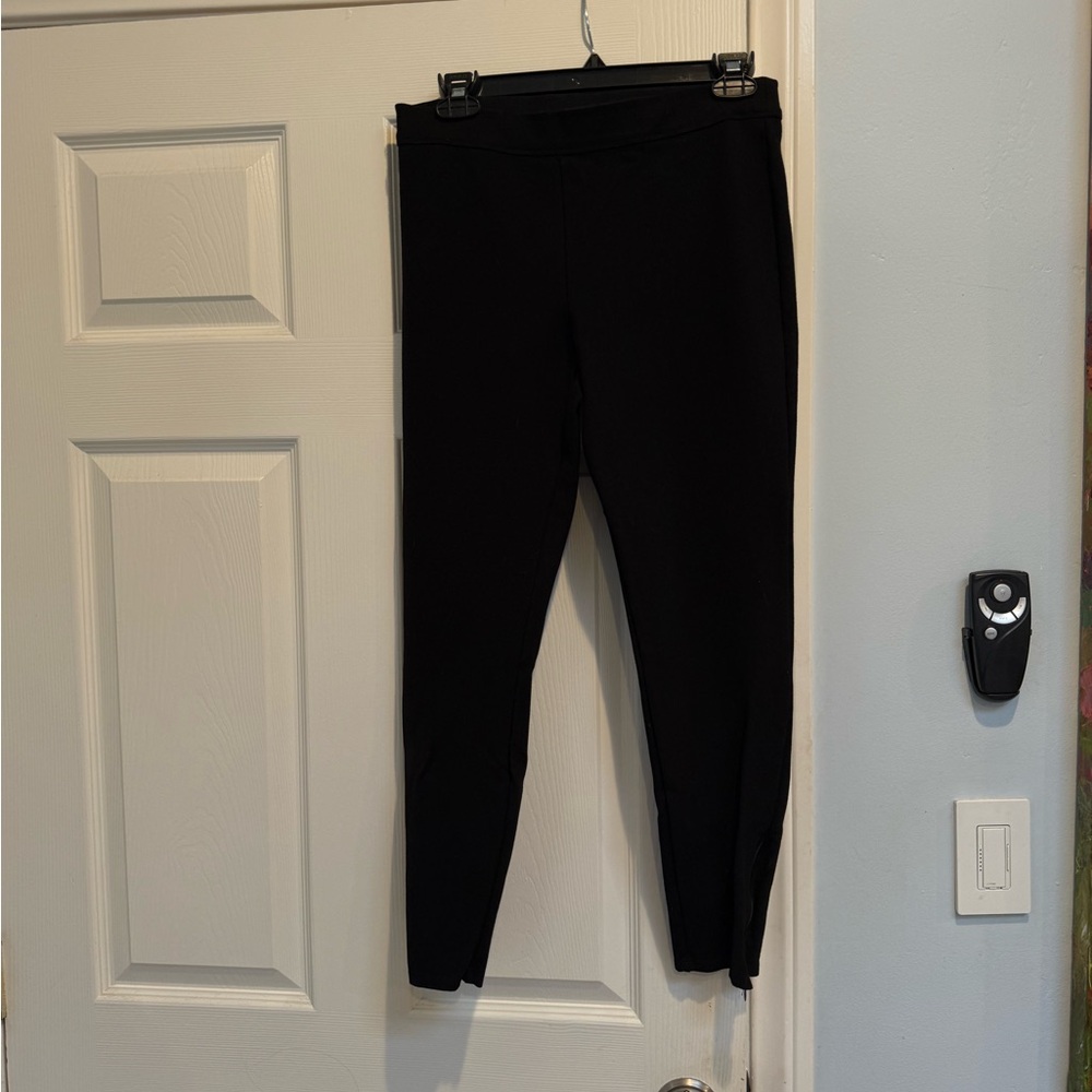 Max Studio Black Stretch Pants